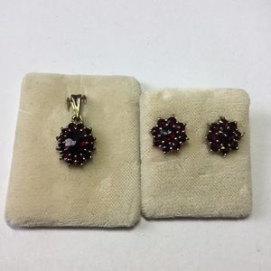 Bohemian Garnet Deep Red Pendant Pierced Earrings